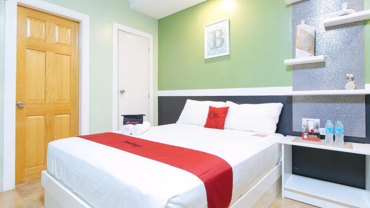 Reddoorz Plus Near Lapasan Plaza Cagayan De Oro Ngoại thất bức ảnh