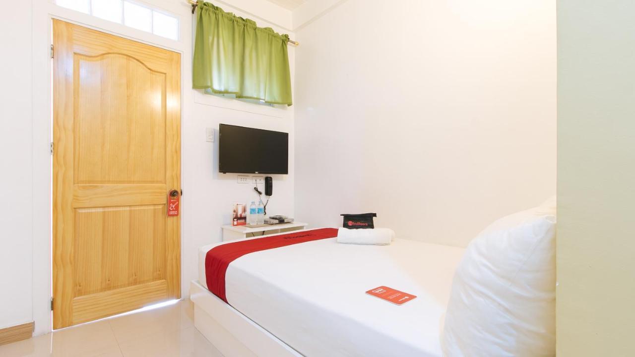 Reddoorz Plus Near Lapasan Plaza Cagayan De Oro Ngoại thất bức ảnh